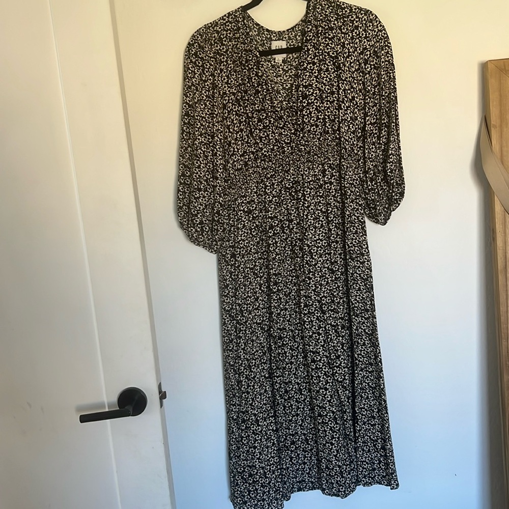 Gap maternity dress